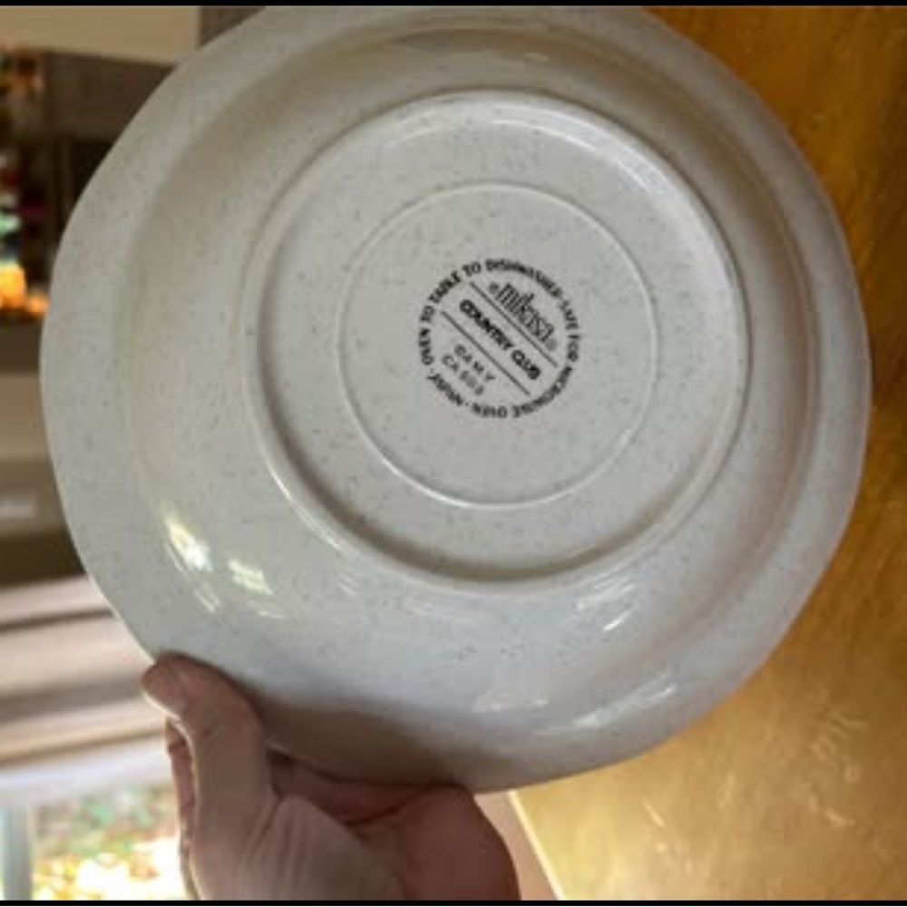 Excellent condition 2 Vintage Mikasa “Country Club” medium serving bowls - Picture 4 of 6